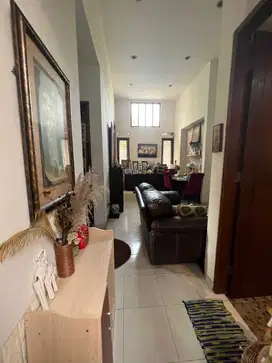 Rumah Dalam Cluster Siap Huni Strategis Dekat Tol di Graha Raya. 13197