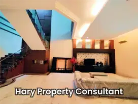 Rumah Mewah Full Furnished di Artha Gading Villa