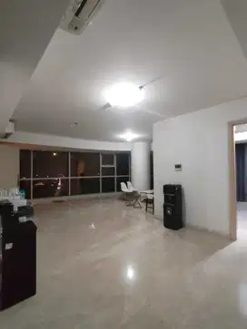 RUGI POL! DIjual murah apartemen one icon tunjungan plaza