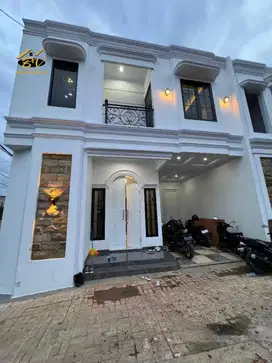 BRAND NEW 2 LANTAI JAGAKARSA JAKARTA SELATAN