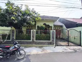 Diual Rumah Condet Jakarta Timur Terawat Siap Huni Akses Jalan Luas