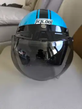 Helm klasik untuk para HOBY motor