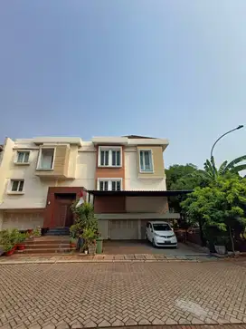 Dijual Cepat Rumah Elite Hoek 530m2 di Bgm Pik1 Mewah