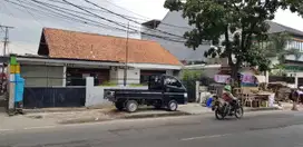 DIBAWAH NJOP DIJUAL RUMAH Jln HOLIS KOTA BANDUNG,LOKASI STRATEGIS,LUAS