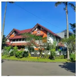 Rumah Bagus Super Luas Di JL Duta Indah Kawasan Pondok Indah