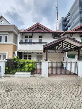 Villa Komplek Taman Putri Hijau