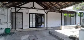 Rumah Tengah Kota Cocok Buat Usaha / Tempat Tinggal