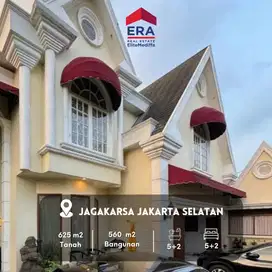 Dijual Rumah Mediterrania Bernuansa Villa di Jagakarsa