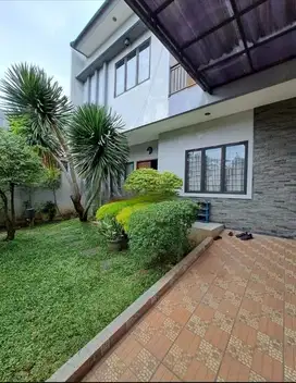 NICE HOUSE DI GAHARU MPR CIPETE