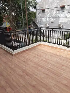 Rumah bagus, siap huni di Cinere, Depok