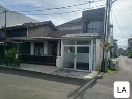 Dijual rumah Lokasi Strategis di Bumi Indraprasta Bogor