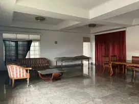 Dijual Rumah tanah luas siap huni di Cipaganti Permai, Coblong