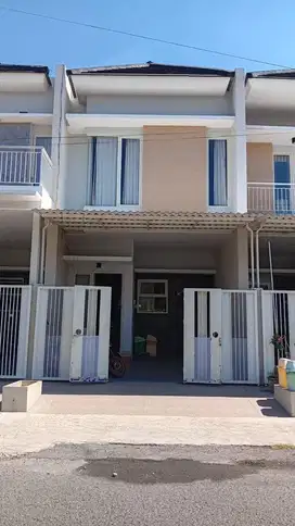 Rumah Siap Huni 2 Lantai Di Rungkut Asri Timur Surabaya