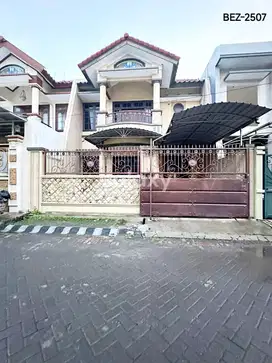 DIJUAL RUMAH 2 LANTAI DHARMAHUSADA MAS