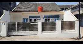 Di jual  Selatan BNI Jebres -5 menit UNS