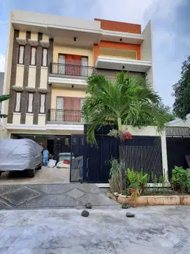 Jual Cepat Rumah Mewah Siap Huni di Imperial Gading, Bisa Nego