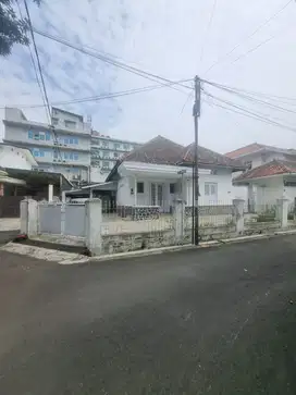 Dijual Rumah Cantik & Nyaman Di Jln Riau