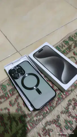 Iphone 15 pro max 1TB Fullset
