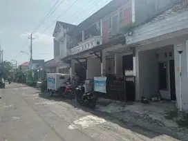 Rumah Di Perumnas Concat Dekat RS JIH