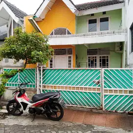 Rumah dijual di lokasi strategis kawasan Ciledug