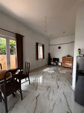 Rumah Bagus dan Murah di Mega Cinere 2 Lantai