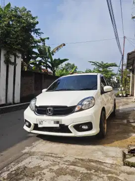 Honda Brio E CVT Matic 2017