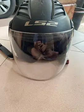 Helm LS2 Airflow Ukuran L