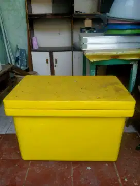 CoolBox merk KOOL / UK. 100 L