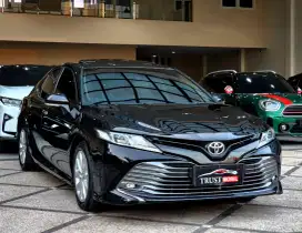 SUNROOF!! TOYOTA CAMRY 2.5 V FULL SPEC AUTOMATIC 2019 BLACK ON BEIGE