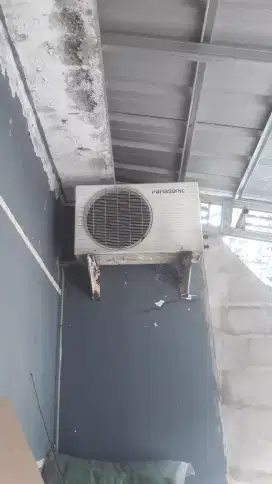 Dijual AC 3/4 silahkan copot sendiri