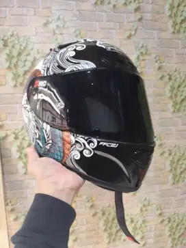Helm rsv ffc21 ryujin size LG (bukan ffs21 ya)