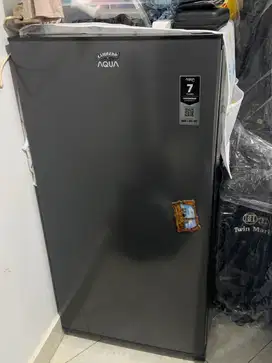 Kulkas Aqua 1 pintu like new