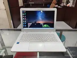 ASUS X441MA Prosesor Intel Celeron N4000 RAM 4GB DDR4