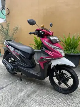 Honda Beat ECO PGM FI CBS Magenta 110cc Thn.2018
