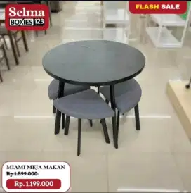 Meja Makan Minimalis
