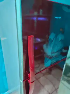 Di jual kulkas 2 pintu Polytron normal bikin es cepat