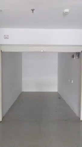 KIOS SUPER STRATEGIS DISEWAKAN BUTUH UANG BANGET