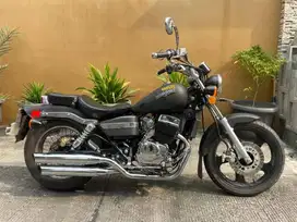 Benneli Patagonia Eagle Motobi 250cc Thn. 2019