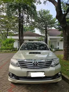 Jual fortuner g at VNT 2014 murah