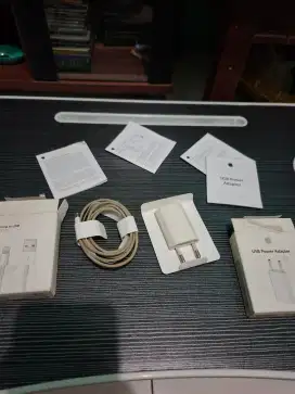 Usb power adapter & lightning to usb ORIGINAL