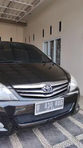 Toyota Kijang Innova 2.5 Type V (Rare) TH 2010 (2KD-FTV) M/T DIESEL