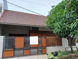 Rumah Cantik di Bukit Permai Cibubur Jakarta Timur