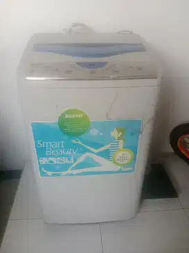 Mesin cuci merk sanyo