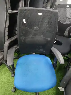 Bangku / kursi Kantor