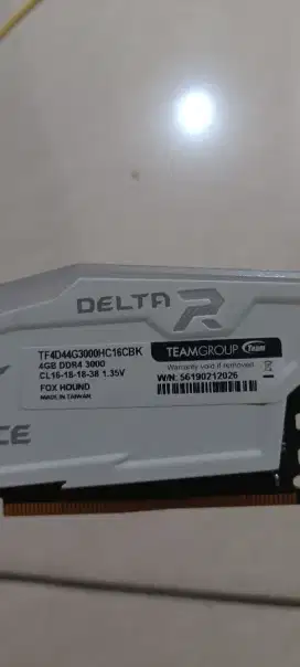 RAM T FORCE DELTA 4GB DDR4 3000MHZ