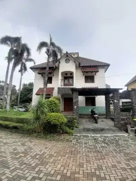 Di Jual Cepat Rumah Villa Cendana, Ciputat Bintaro