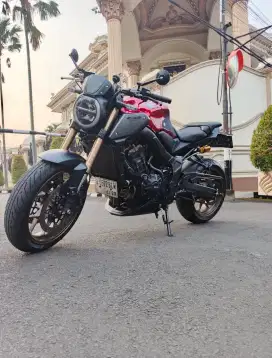 Honda CB650R 2023 like new Ganteng!