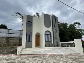 Dijual Rumah Desain Santorini Termurah Dekat Stasiun