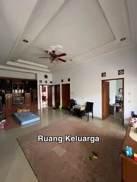 Jual Butuh Pisan Rumah Strategis di Buahbatu Bandung Kota