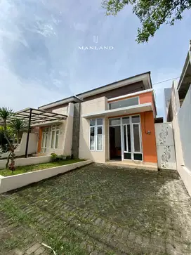 RUMAH 1 LANTAI CANTIK DI MADYOPURO KOTA MALANG